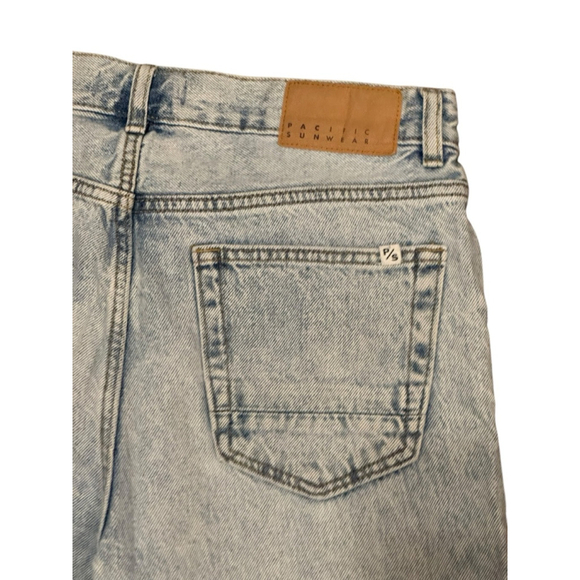 PacSun Men’s Light Indigo Straight Jeans Sz 30x32​​ - Picture 8 of 9